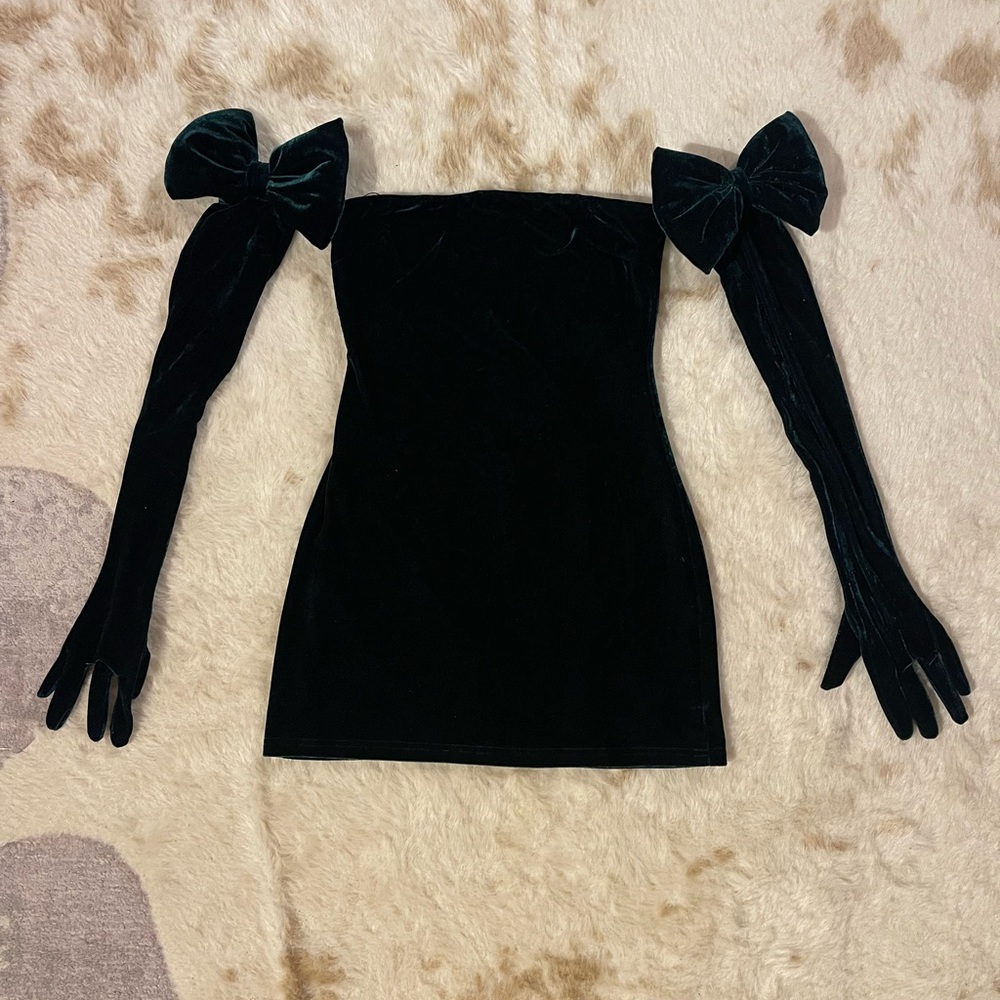 Emerald green  Velvet Dress with matching gloves